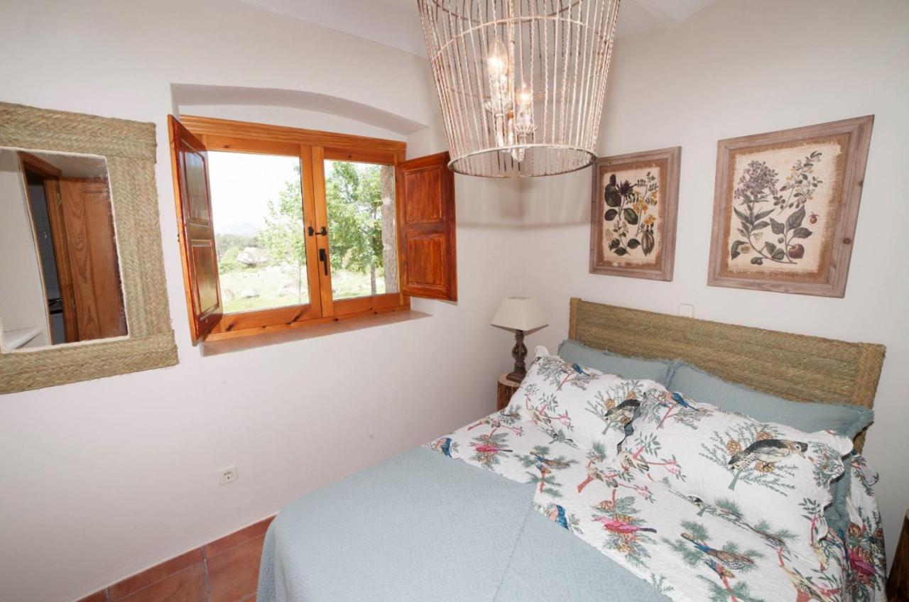 Nucleo De Turismo Rural Valle De Iruelas Las Cruceras Exteriör bild